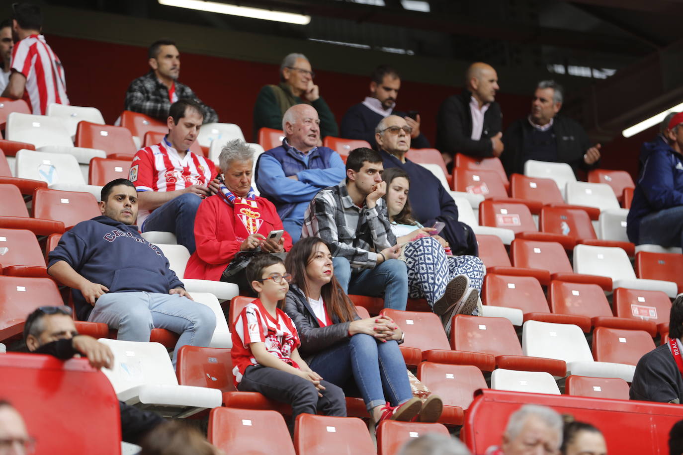 ¿Estuviste en el Sporting - Andorra? ¡Búscate!