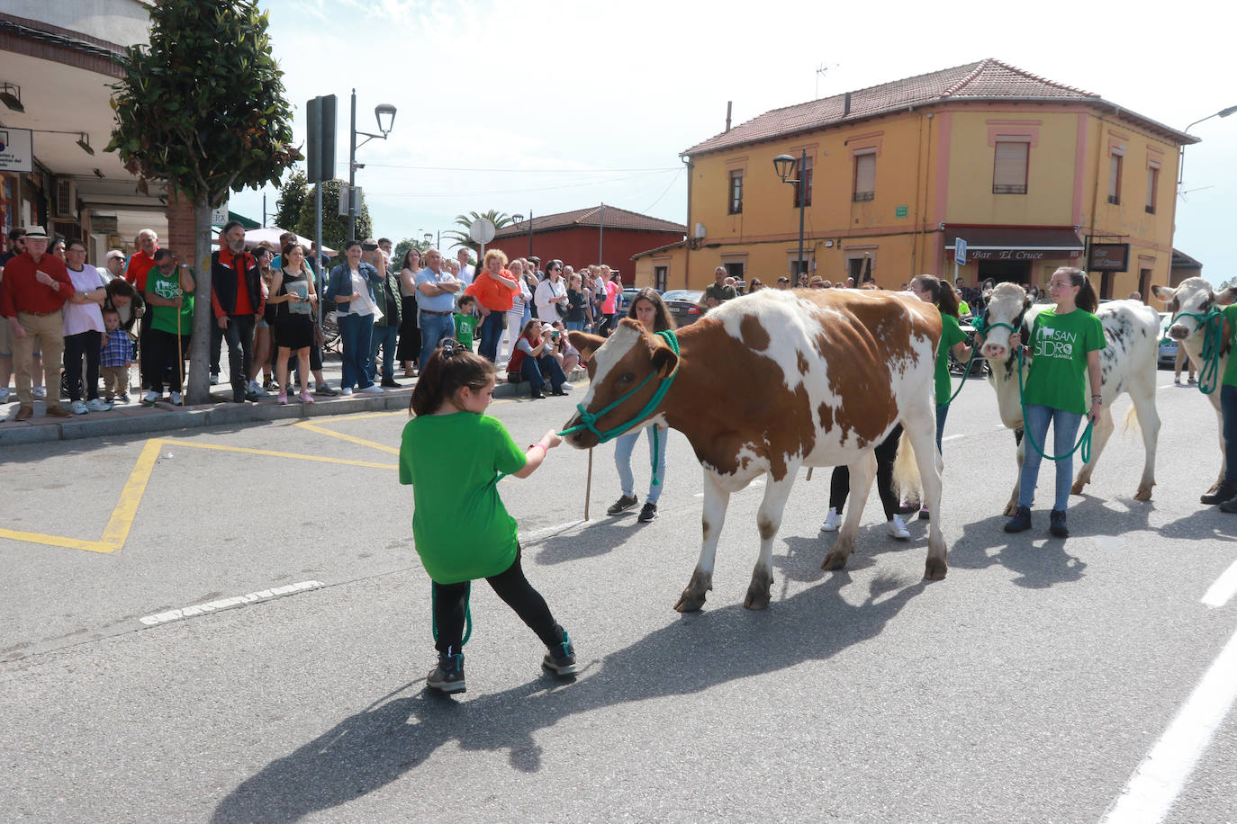 Llenazo en Llanera por la Feria del Ganado