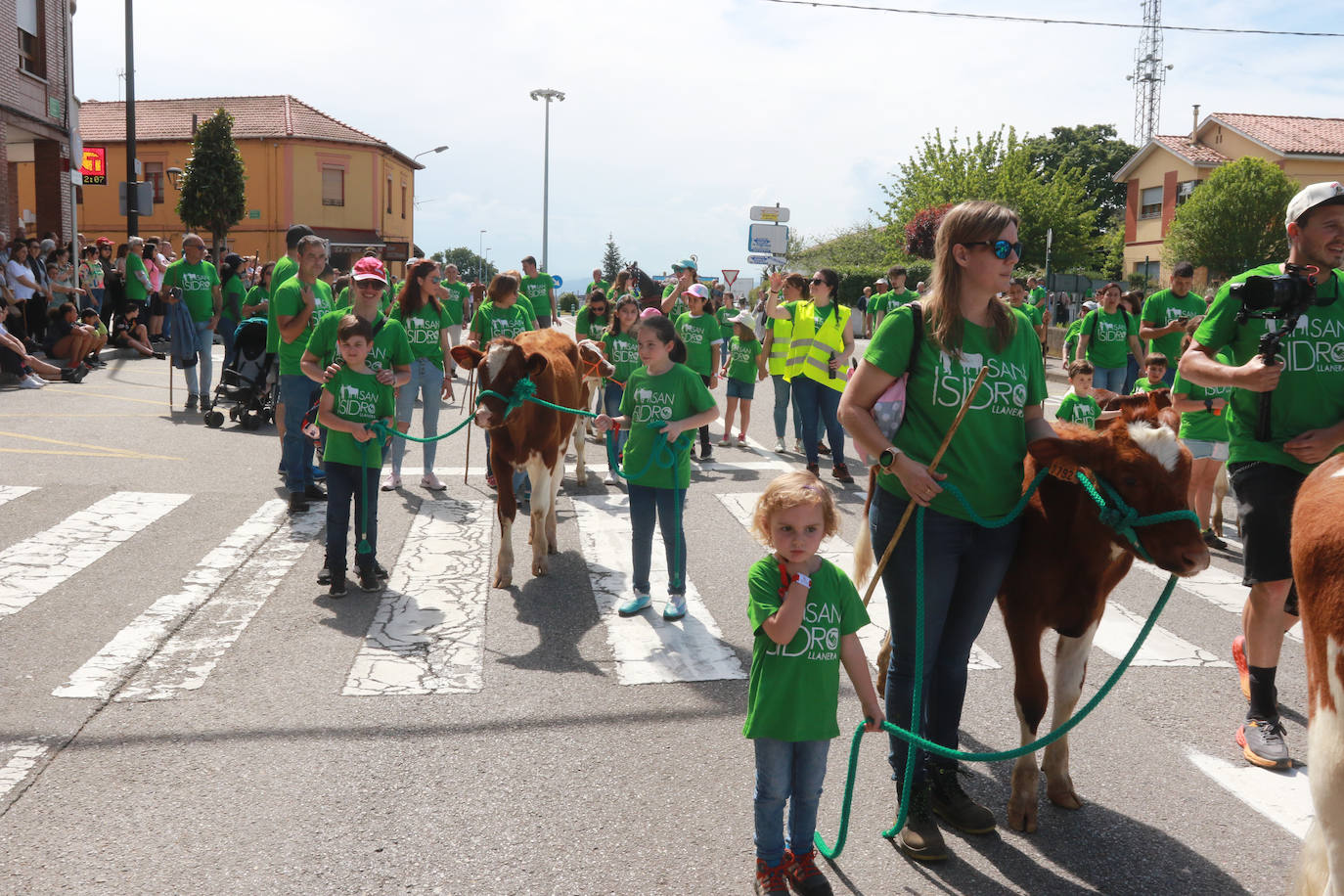 Llenazo en Llanera por la Feria del Ganado