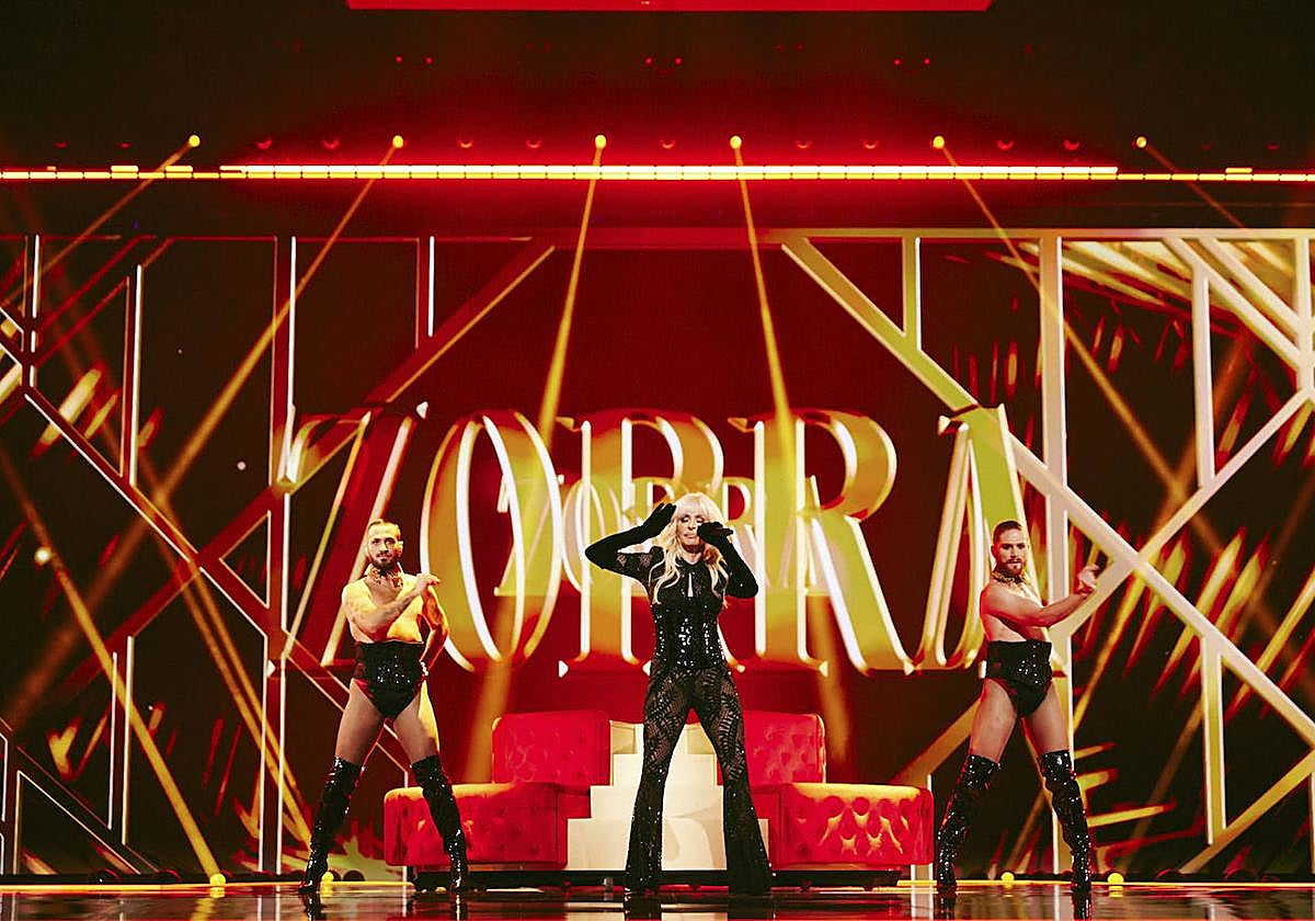 La representante de España en Eurovisión ensaya su tema 'Zorra'.