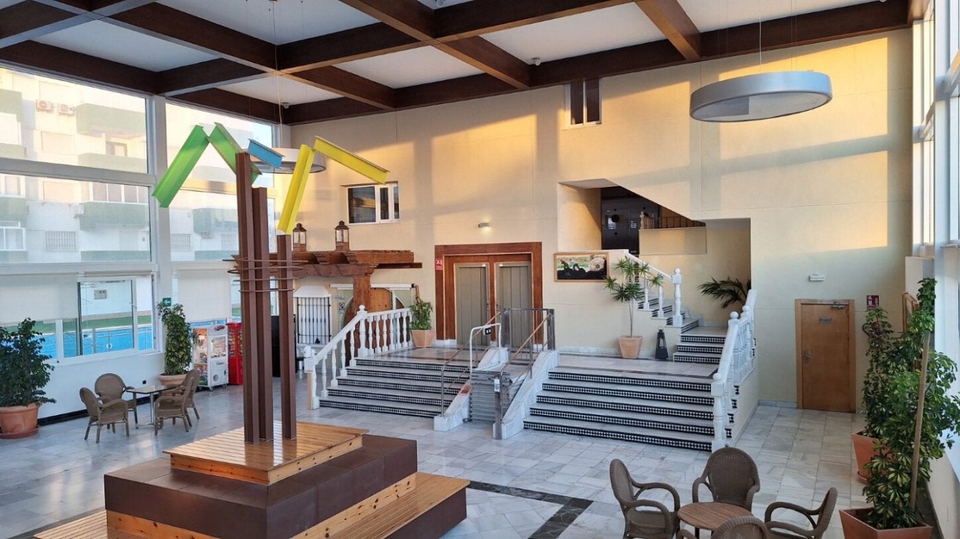 Interior del Residencial Roquetas de Mar del Montepío de la Minería.