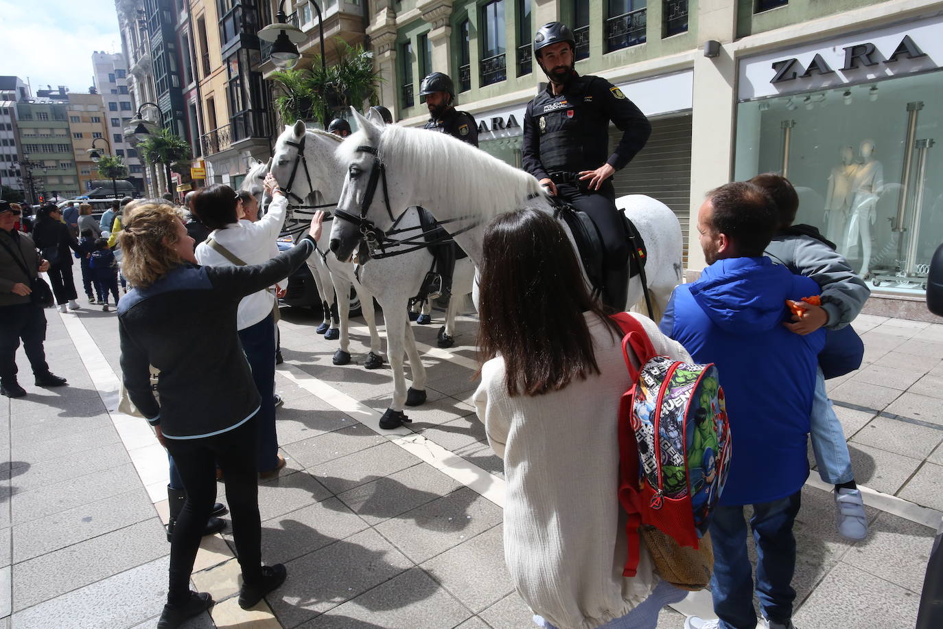 Las lecciones de la Policía Nacional en Oviedo