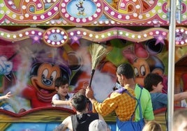 Caballitos en las fiestas de Nuevo Roces.