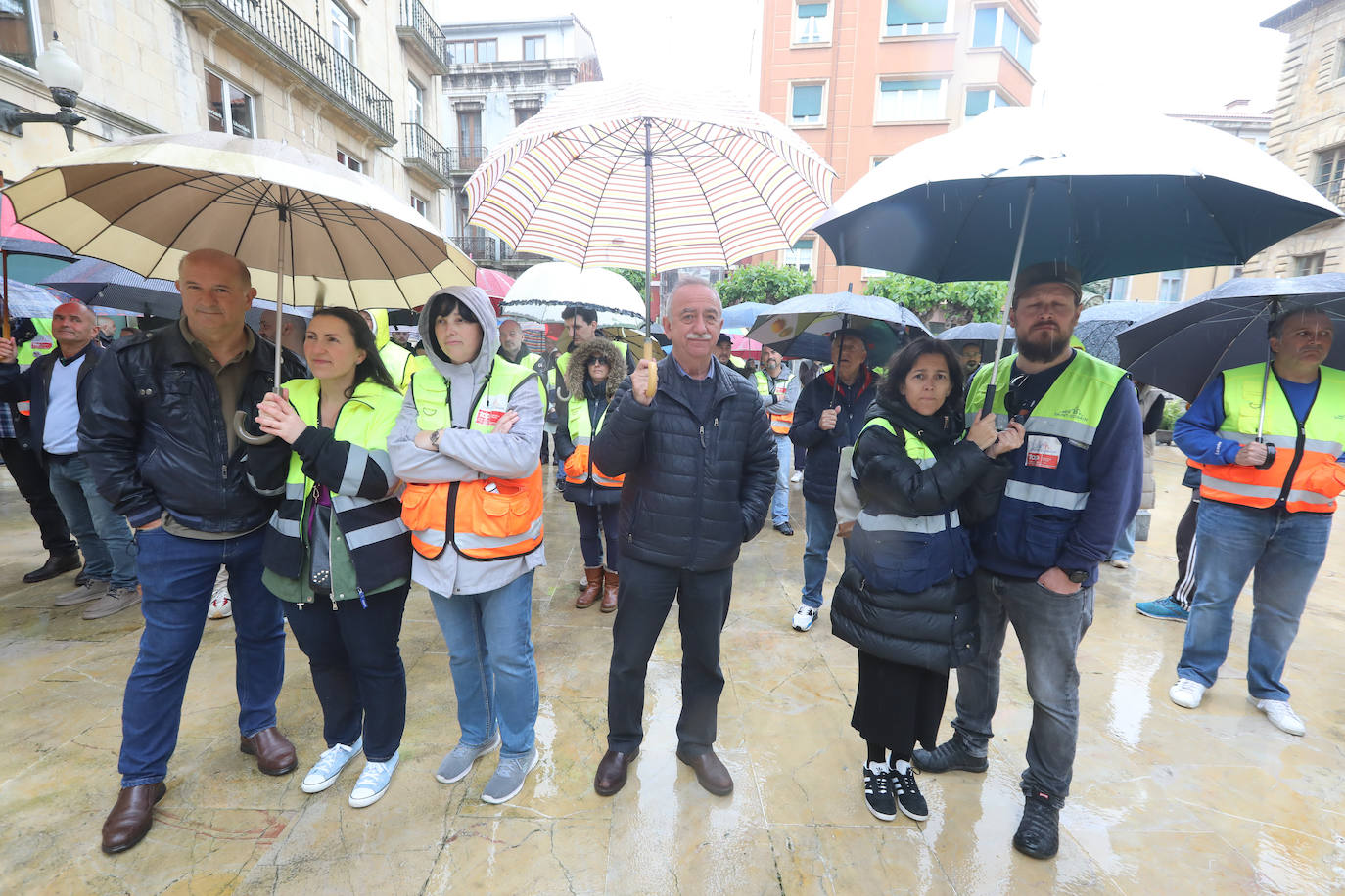 Los trabajadores de Saint-Gobain: «¡Basta ya! Avilés es industrial»