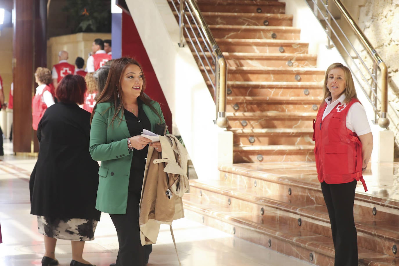 La Reina Letizia ensalza en Oviedo la labor de Cruz Roja