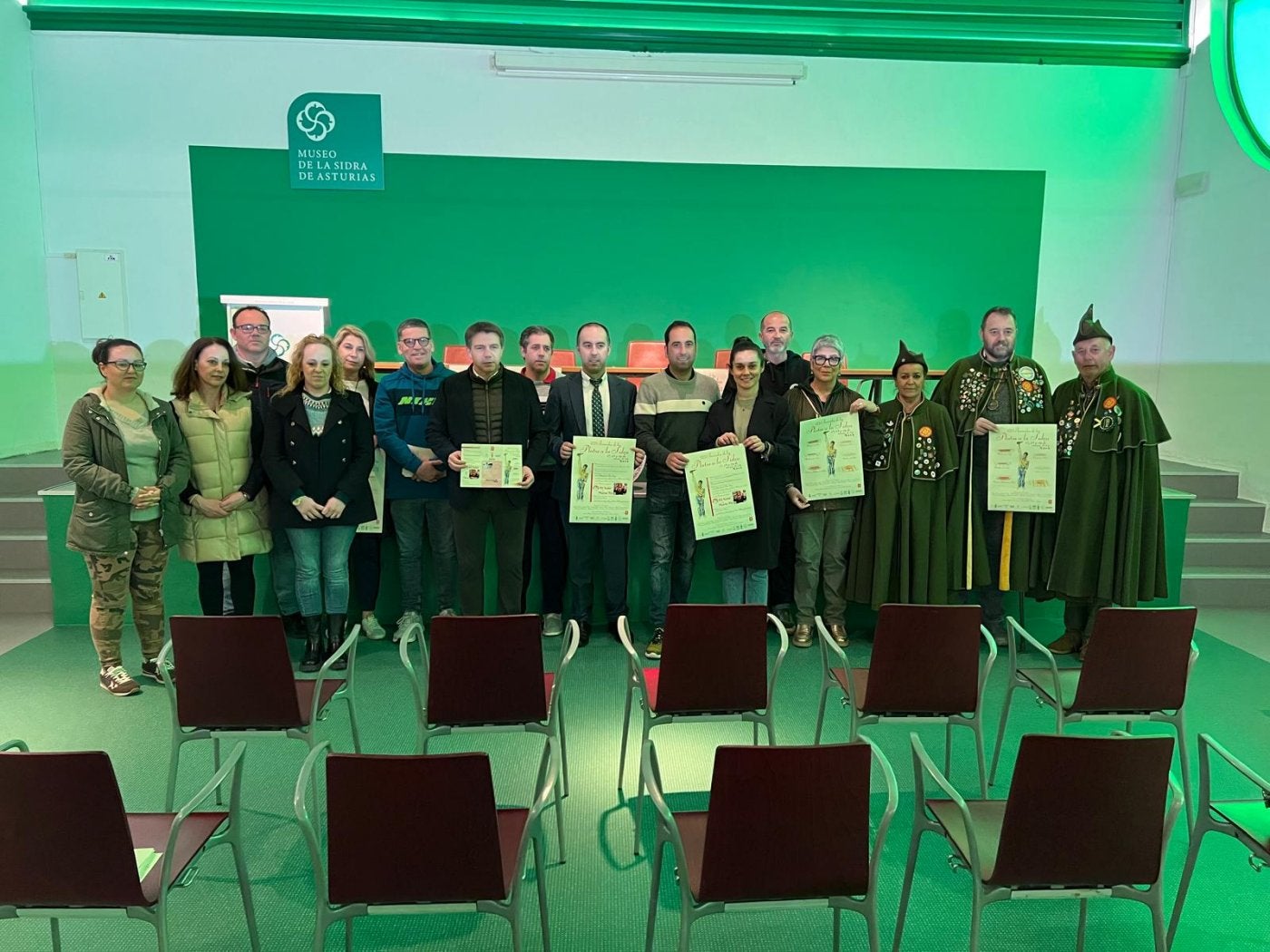 Presentación de la XXXV Jornadas de los Platos a la Sidra en Nava.