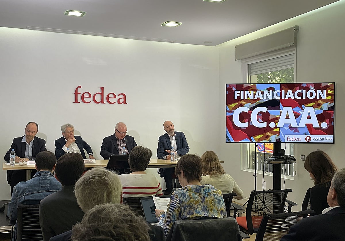 Encuentro organizado por Fedea y el Consejo General de Economistas