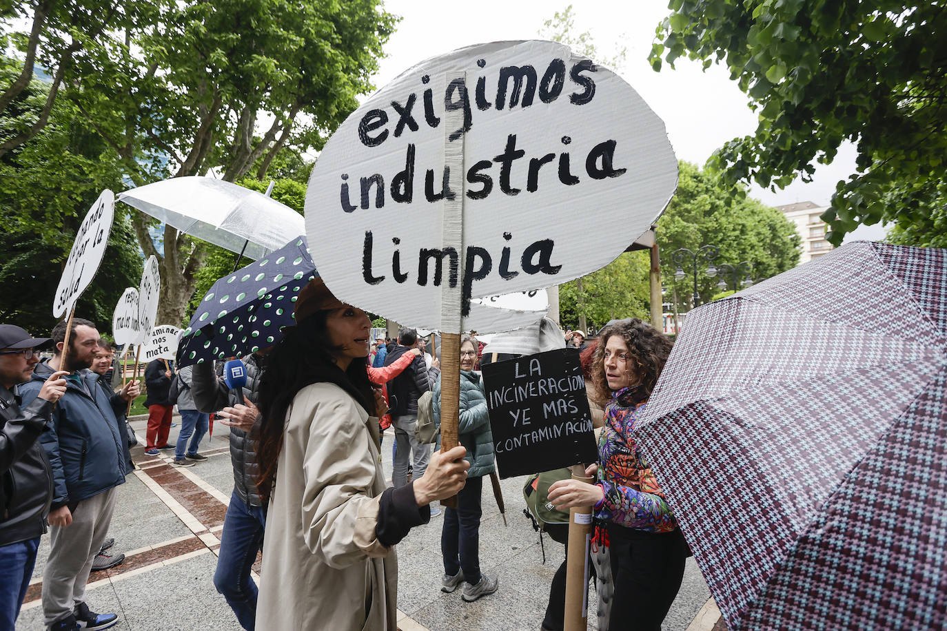 Gijón, contra la contaminación: «No aguantamos más mentiras ni promesas incumplidas»