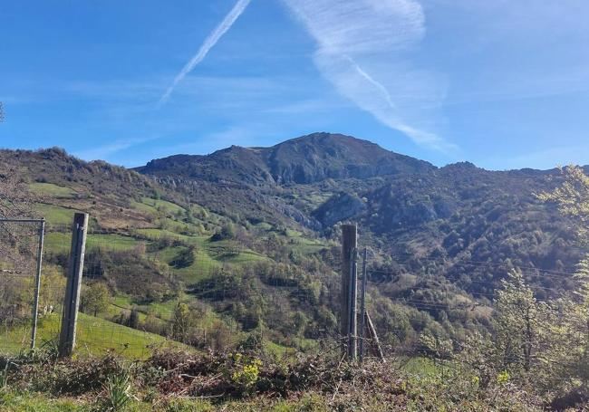 Pico Cuchu desde el Collau Vallín