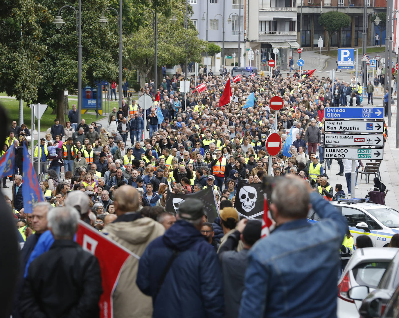 Avilés, unida contra el cierre en Saint-Gobain: «Cristalería no se cierra»