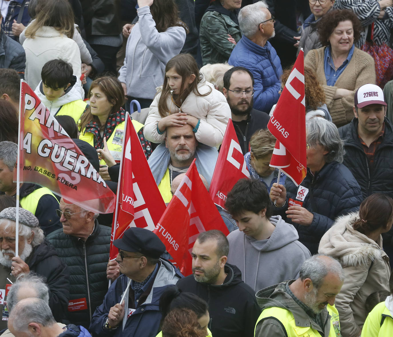 Avilés, unida contra el cierre en Saint-Gobain: «Cristalería no se cierra»