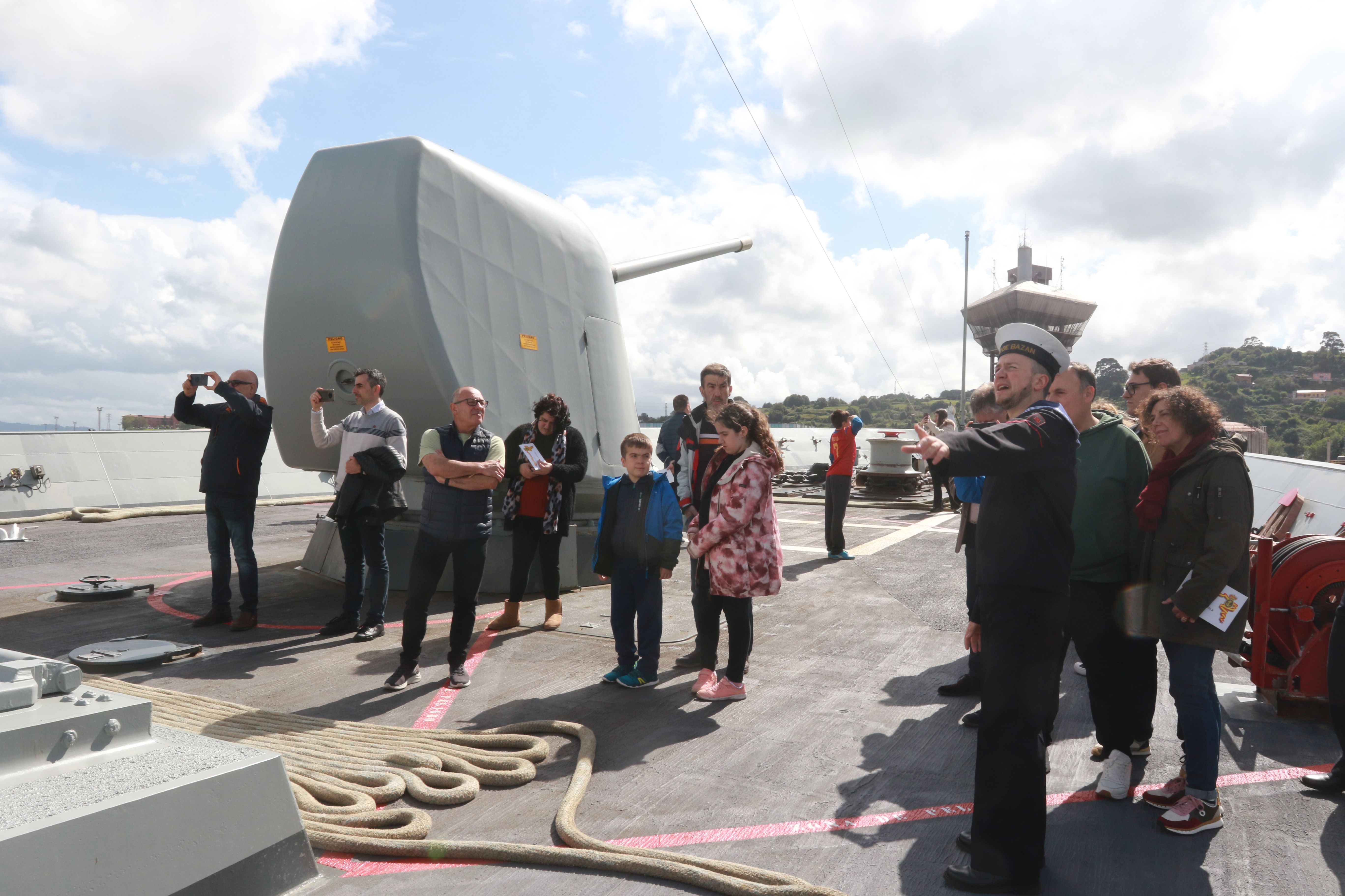 La Armada se expone en Gijón: conoce la fragata &#039;Álvaro de Bazán&#039; y el buque &#039;Cantabria&#039;