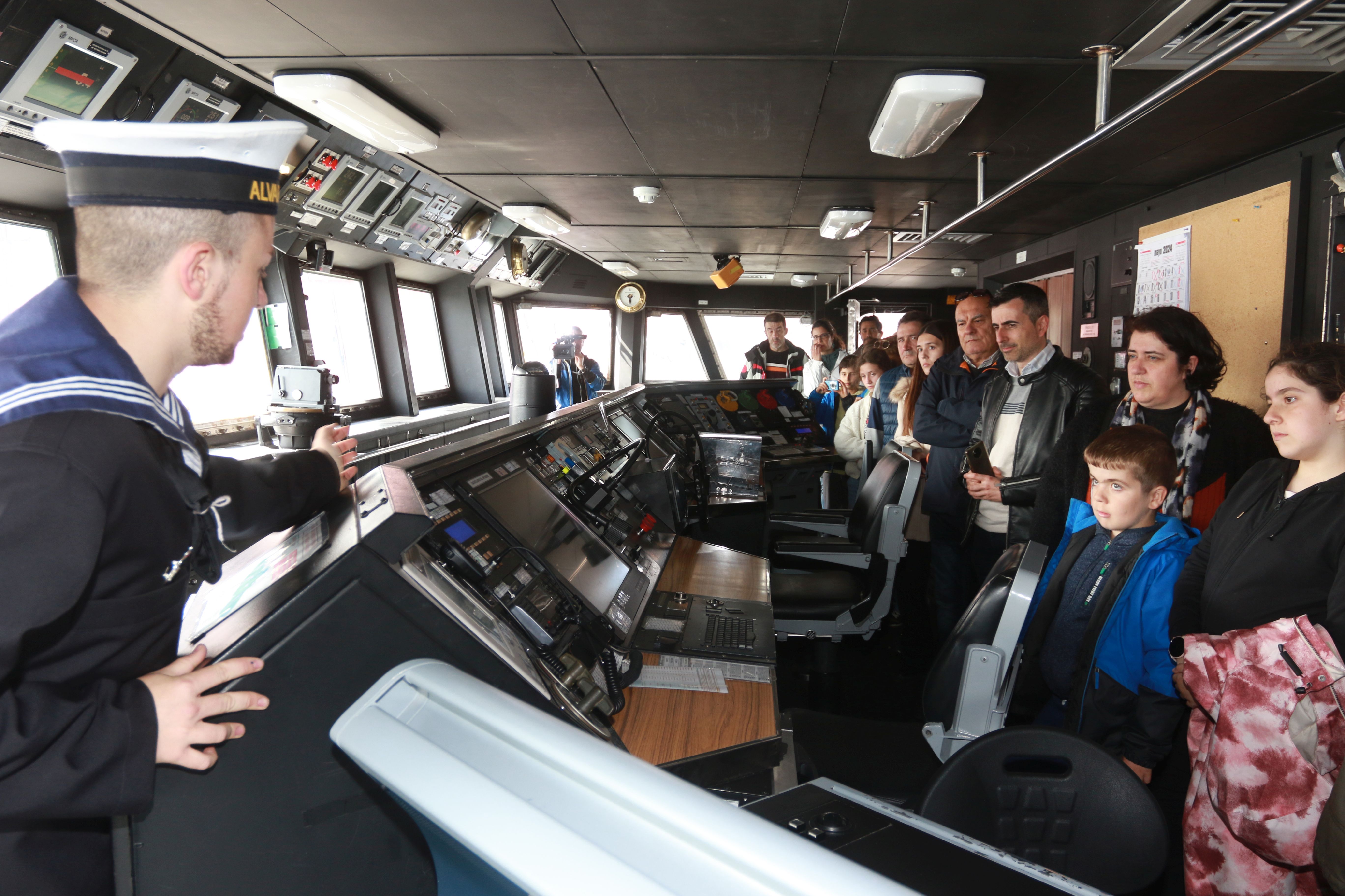 La Armada se expone en Gijón: conoce la fragata &#039;Álvaro de Bazán&#039; y el buque &#039;Cantabria&#039;