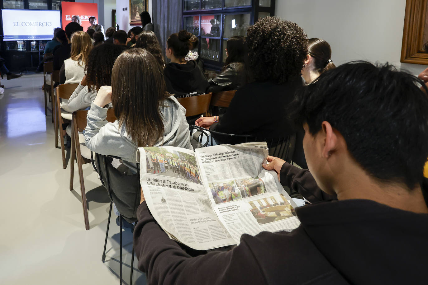 Estudiantes del Instituto Elisa y Luis Villamil visitan EL COMERCIO