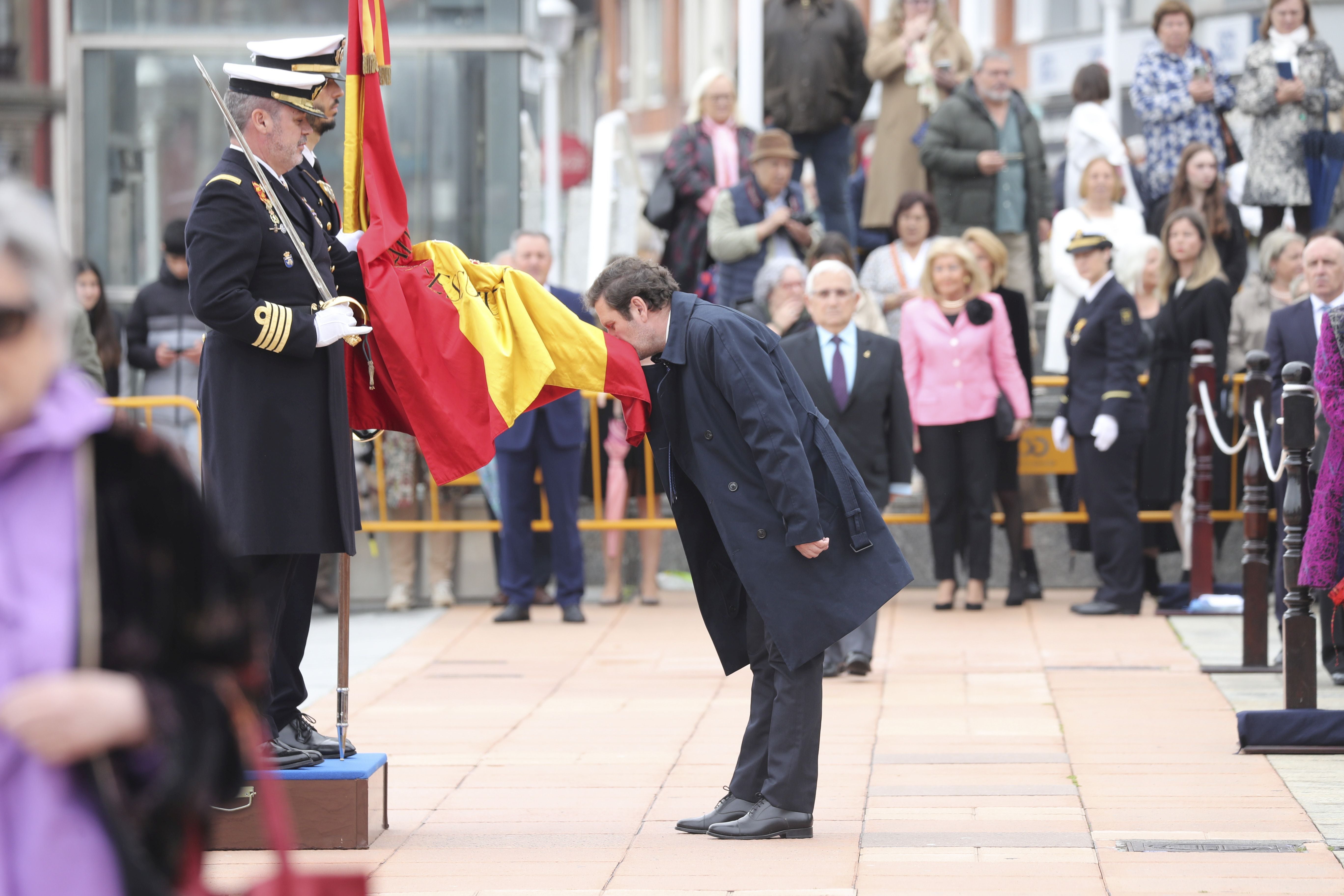 Las imágenes de la jura de bandera en Gijón (2)