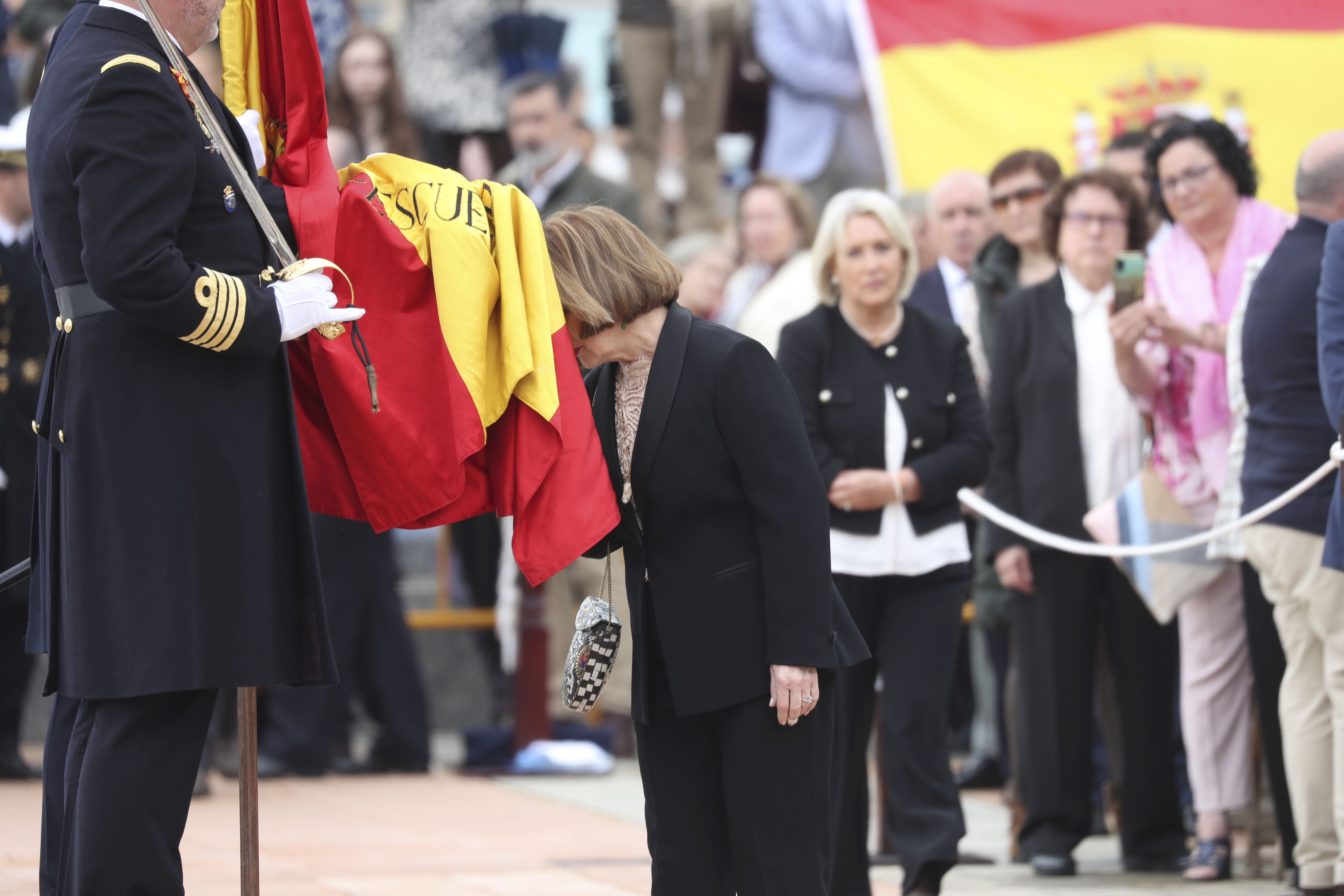 Las imágenes de la jura de bandera en Gijón (2)