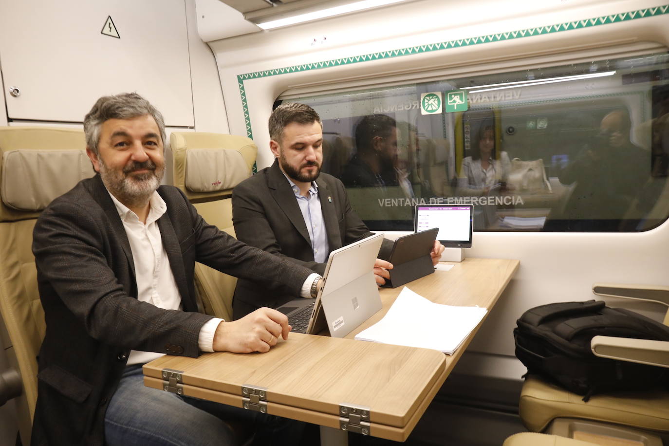 Alta velocidad entre Asturias-Madrid: estreno del primer viaje con el tren Avril