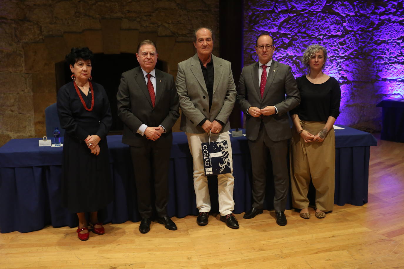 Oviedo homenajea a sus trabajadores municipales