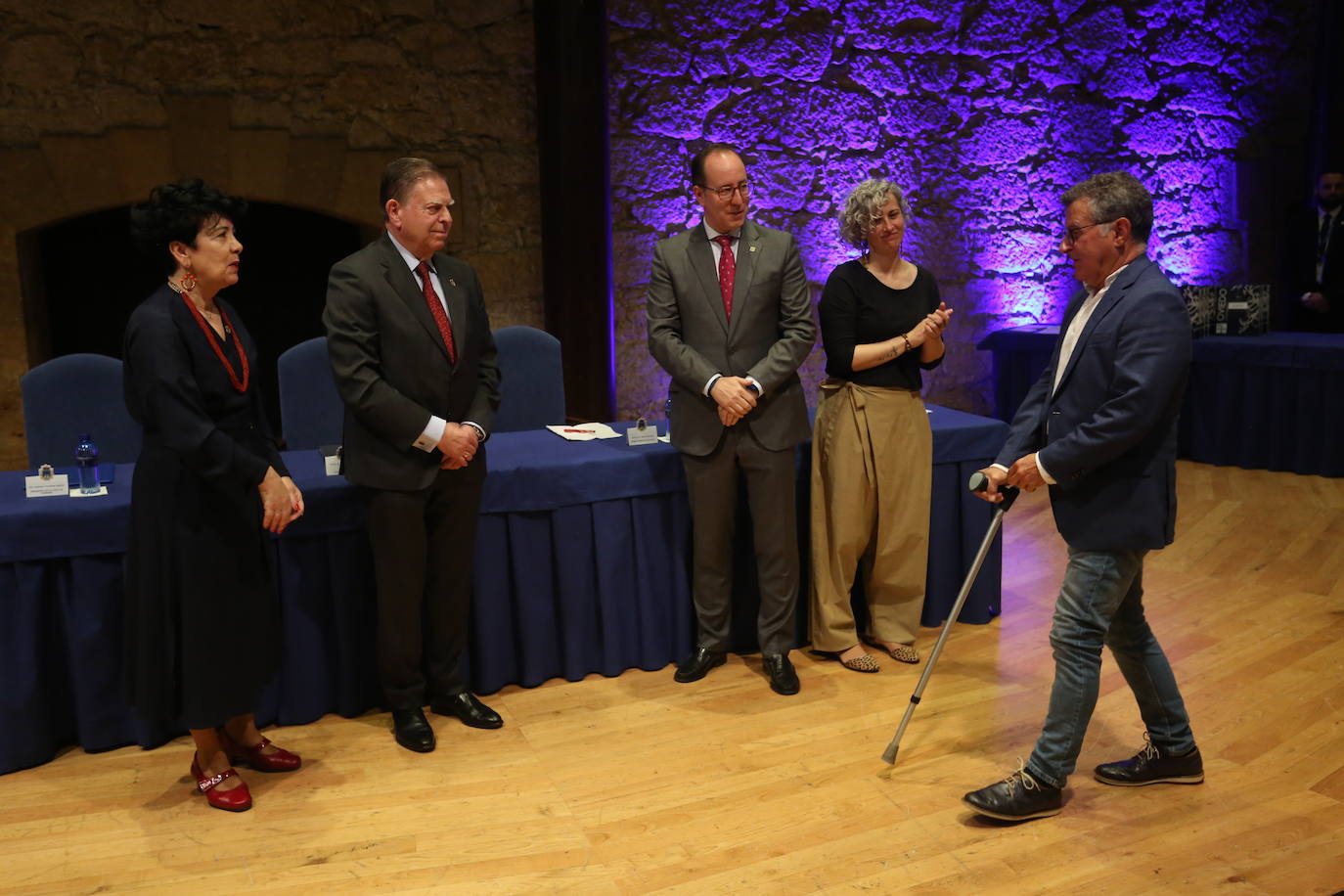 Oviedo homenajea a sus trabajadores municipales