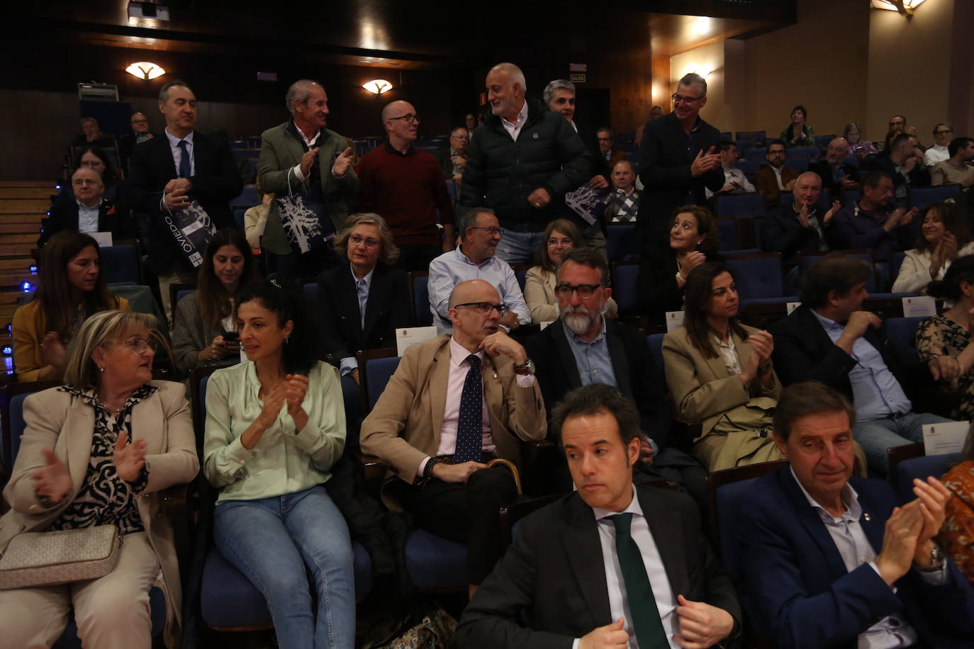 Oviedo homenajea a sus trabajadores municipales