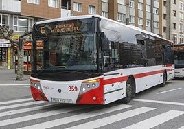 Buses lanzadera con motivo de los actos del Día de las Fuerzas Armadas.