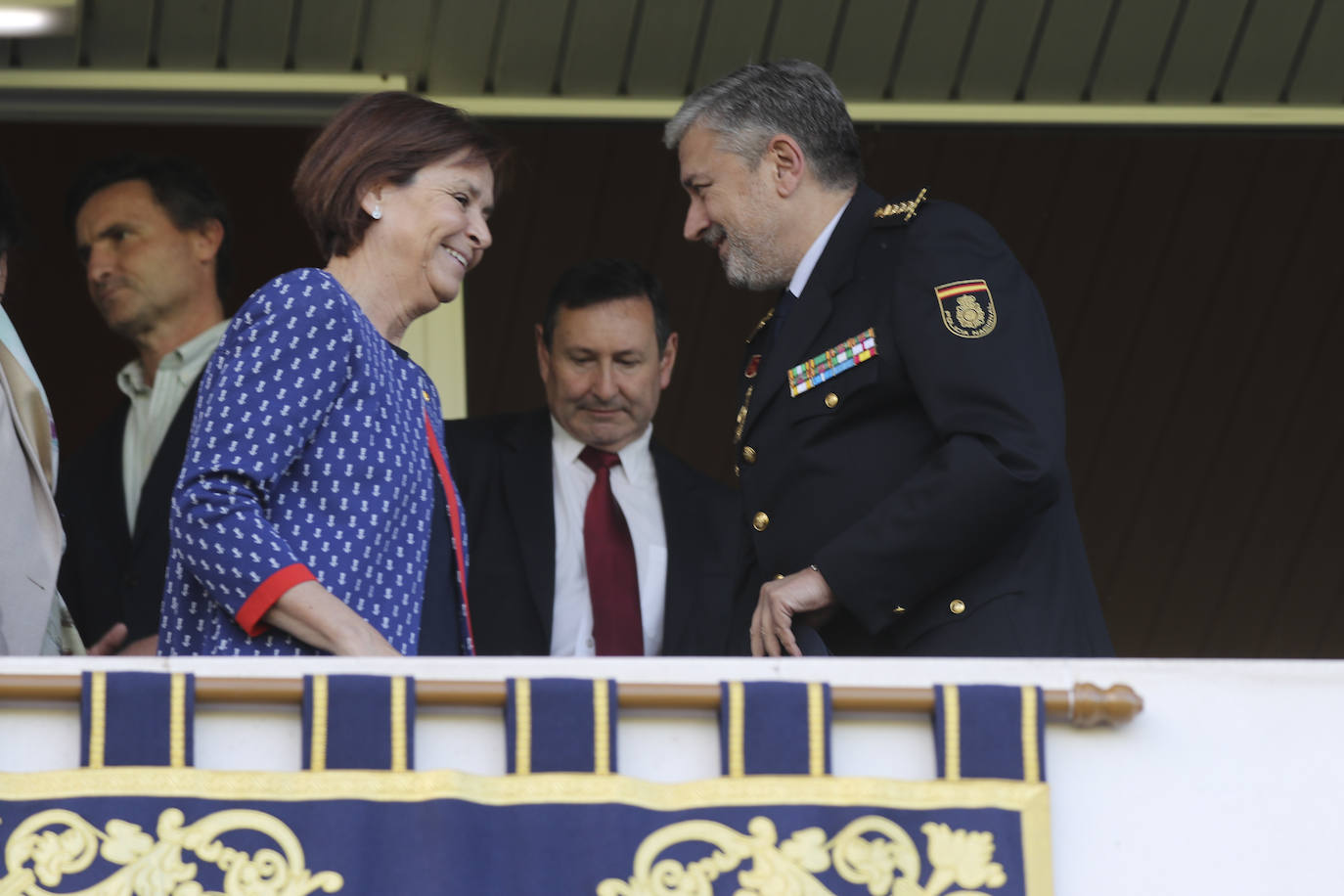 Las Mestas, escenario militar en Gijón