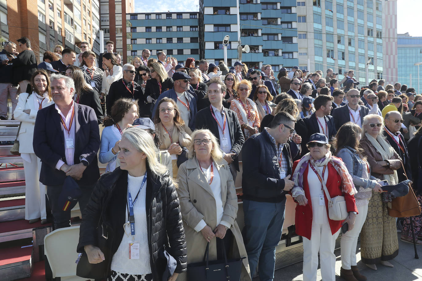 ¿Estuviste en el acto central de las Fuerzas Armadas en Gijón? ¡Búscate!