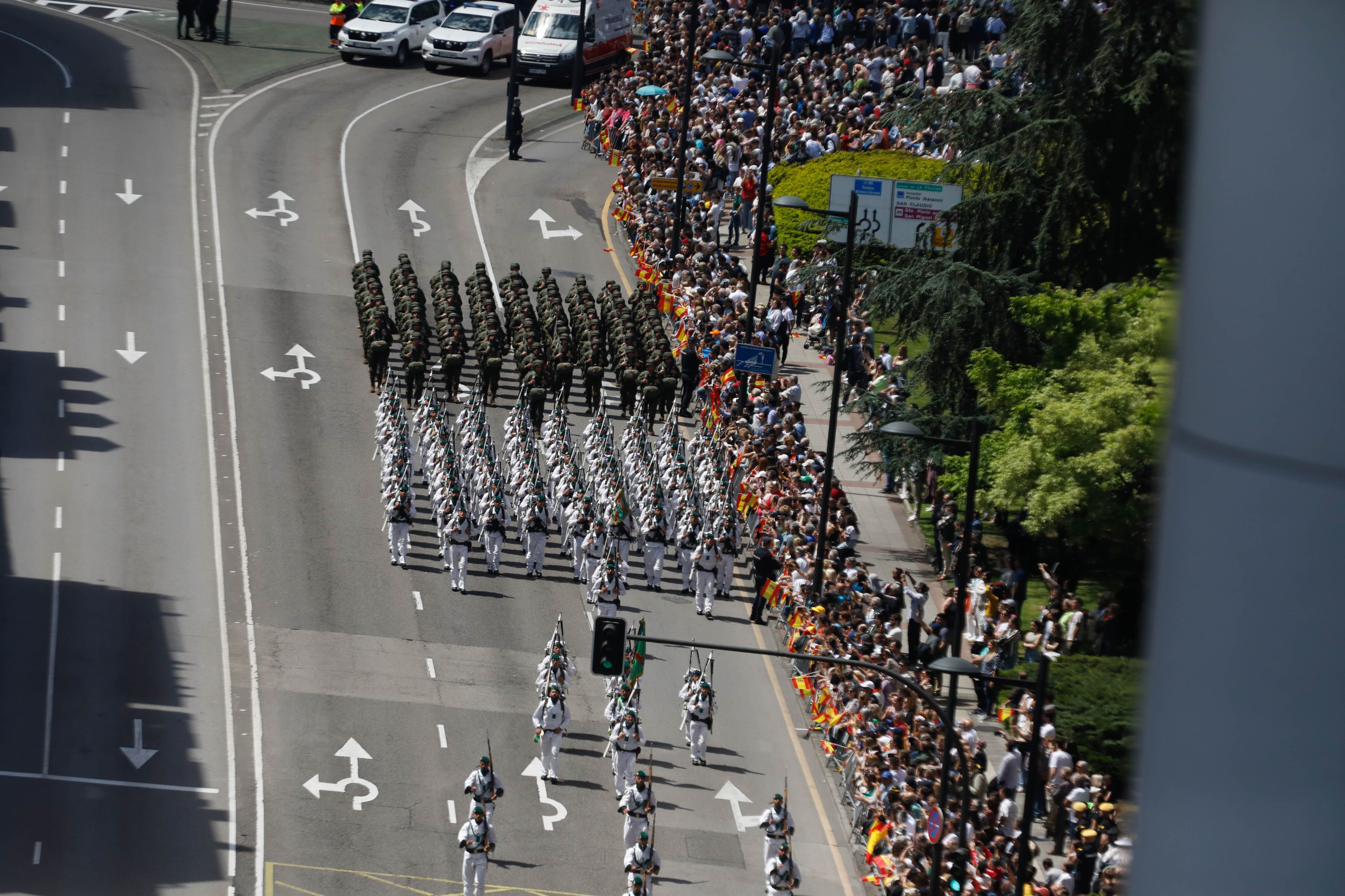 El desfile del Día de las Fuerzas Armadas, desde arriba