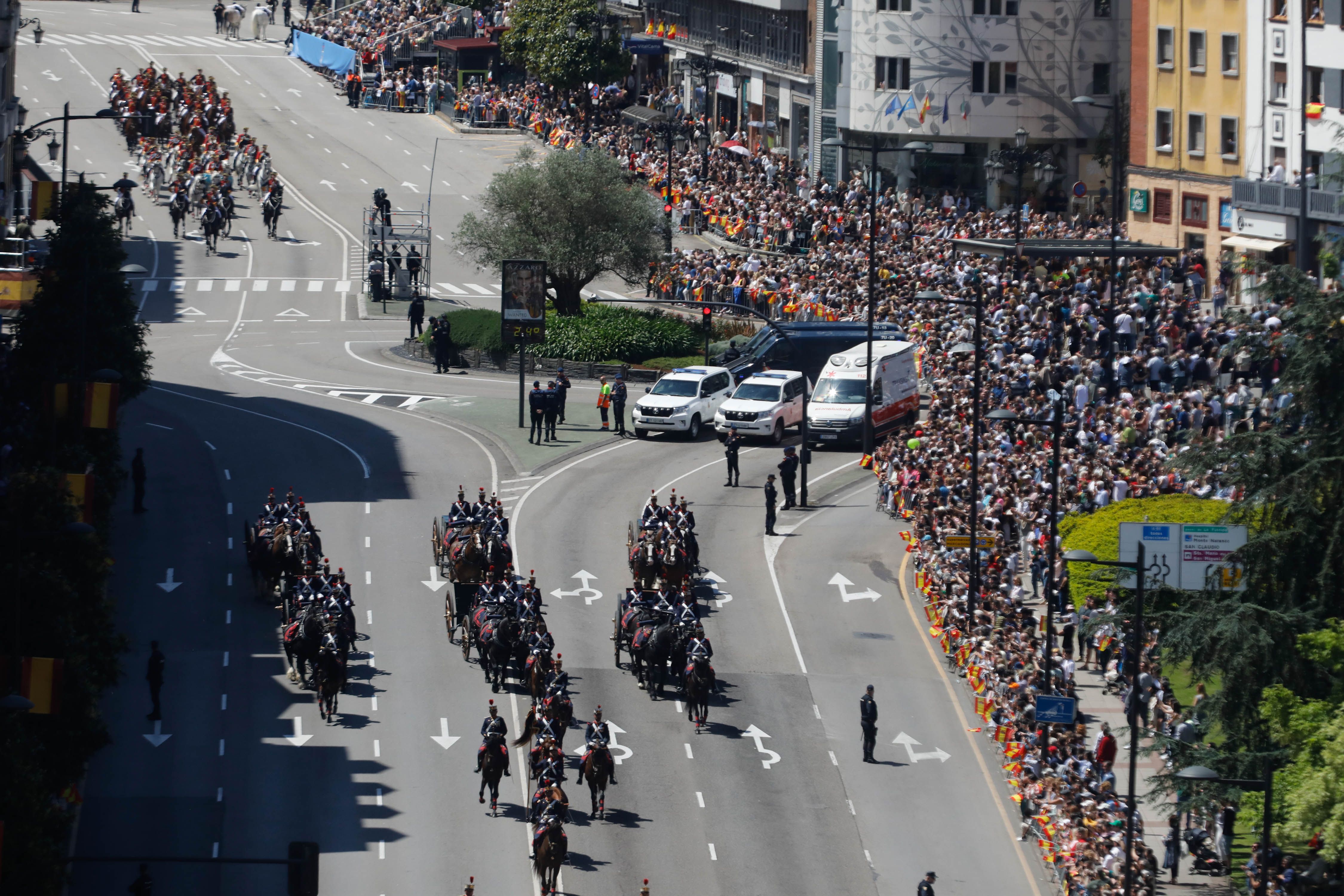 El desfile del Día de las Fuerzas Armadas, desde arriba