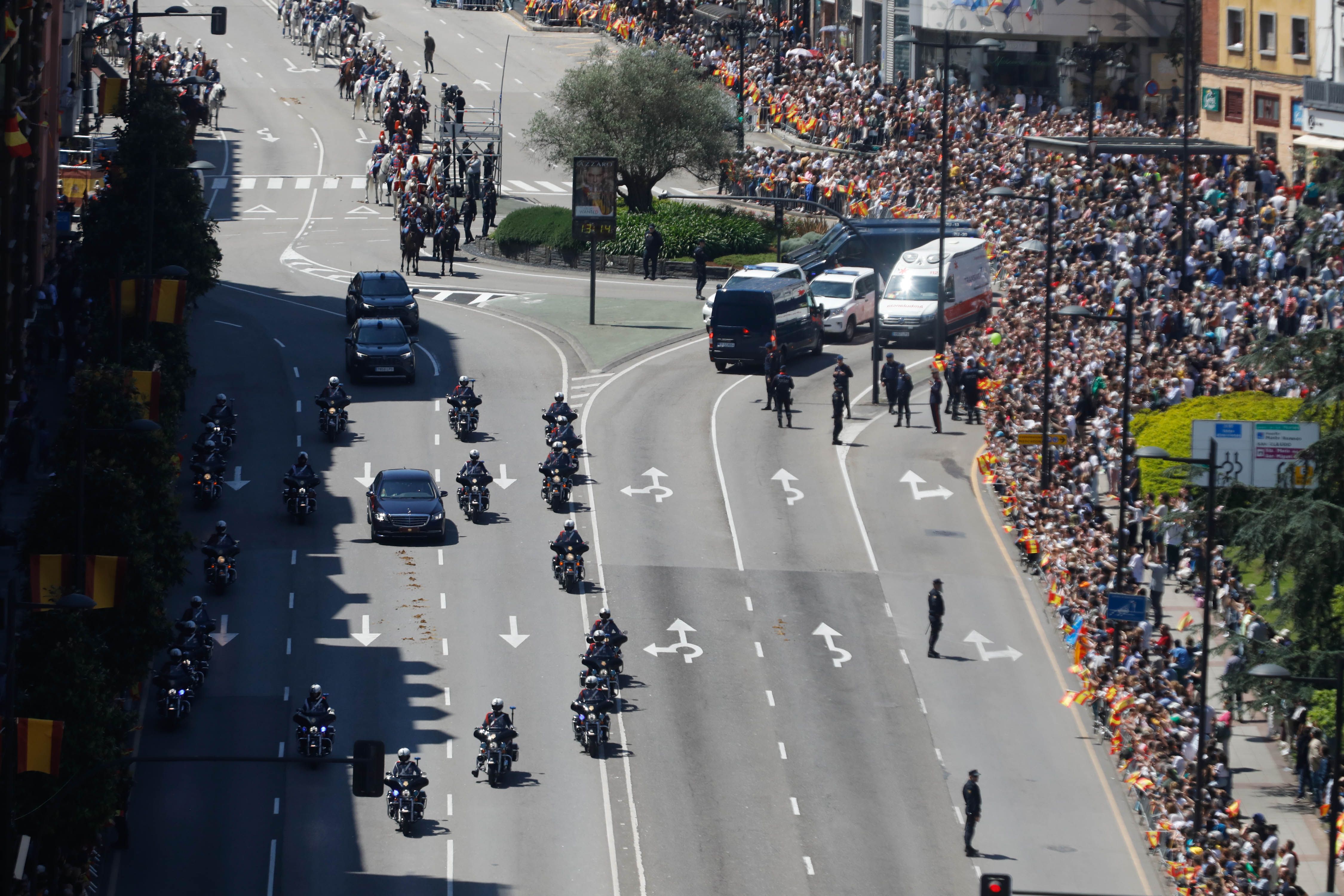 El desfile del Día de las Fuerzas Armadas, desde arriba