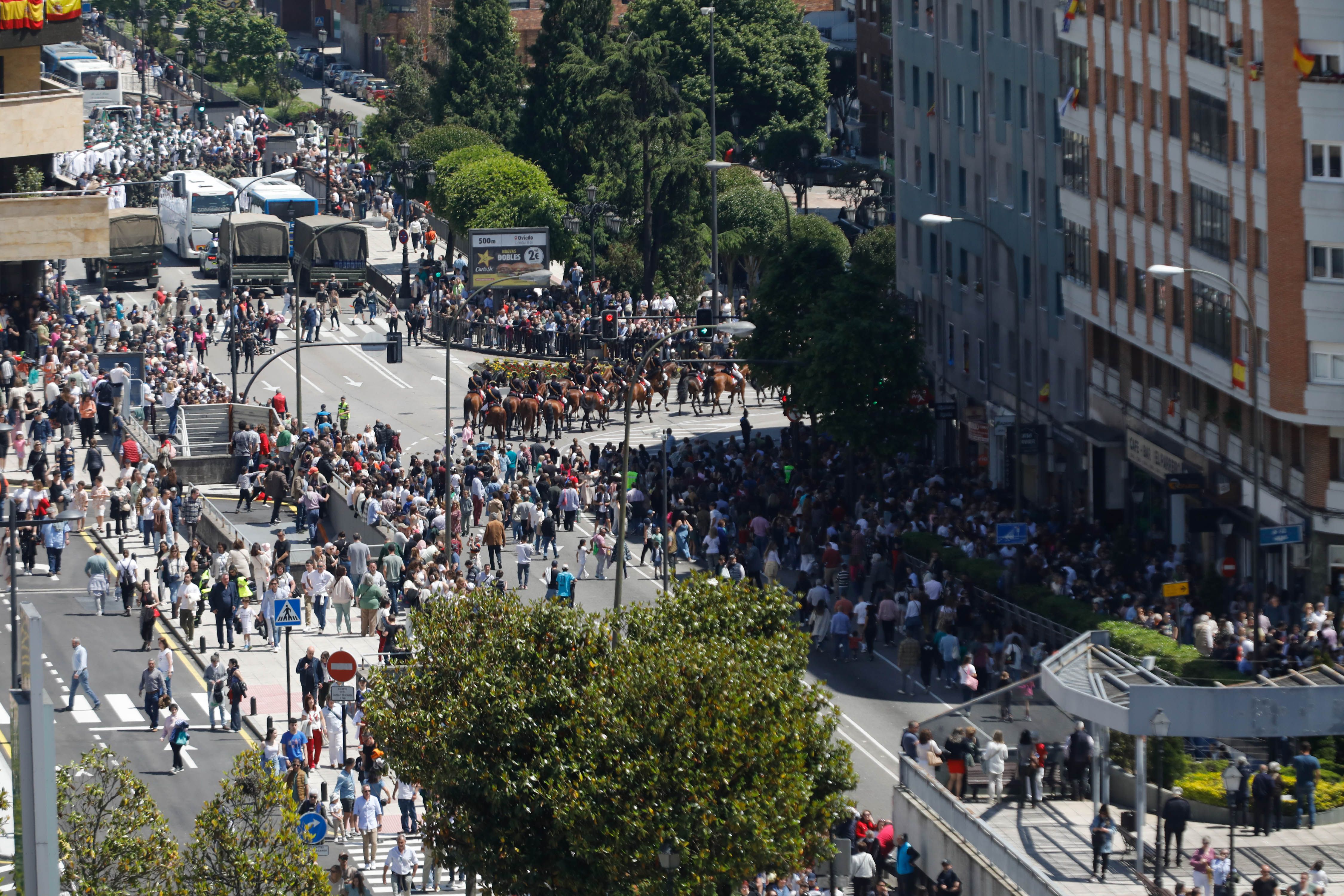 El desfile del Día de las Fuerzas Armadas, desde arriba