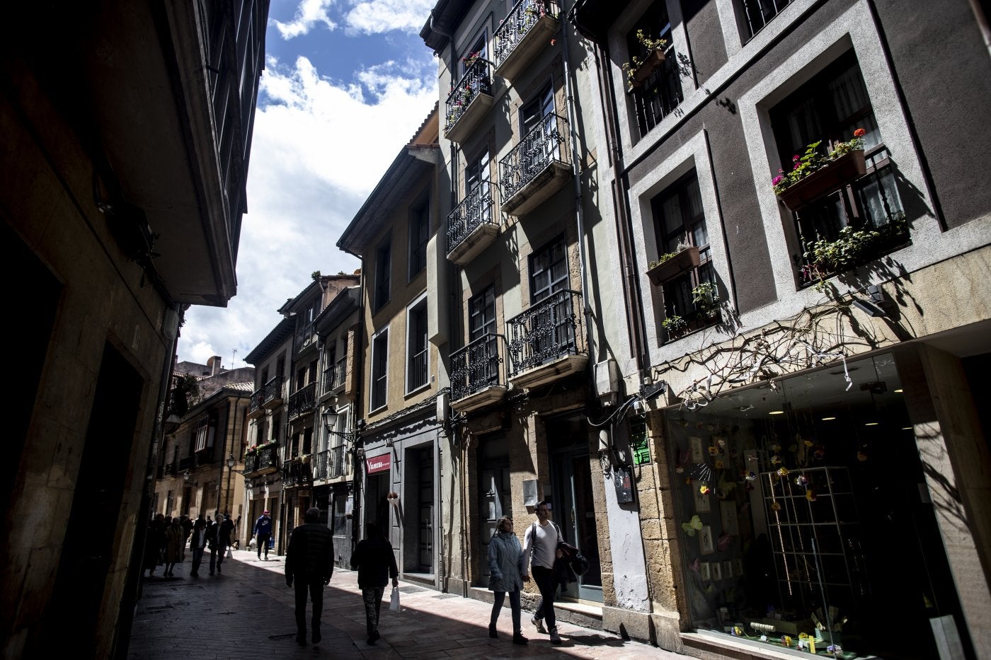 El Antiguo –en la imagen la calle Magdalena– es uno de los barrios con los precios de alquiler de viviendas más elevados.