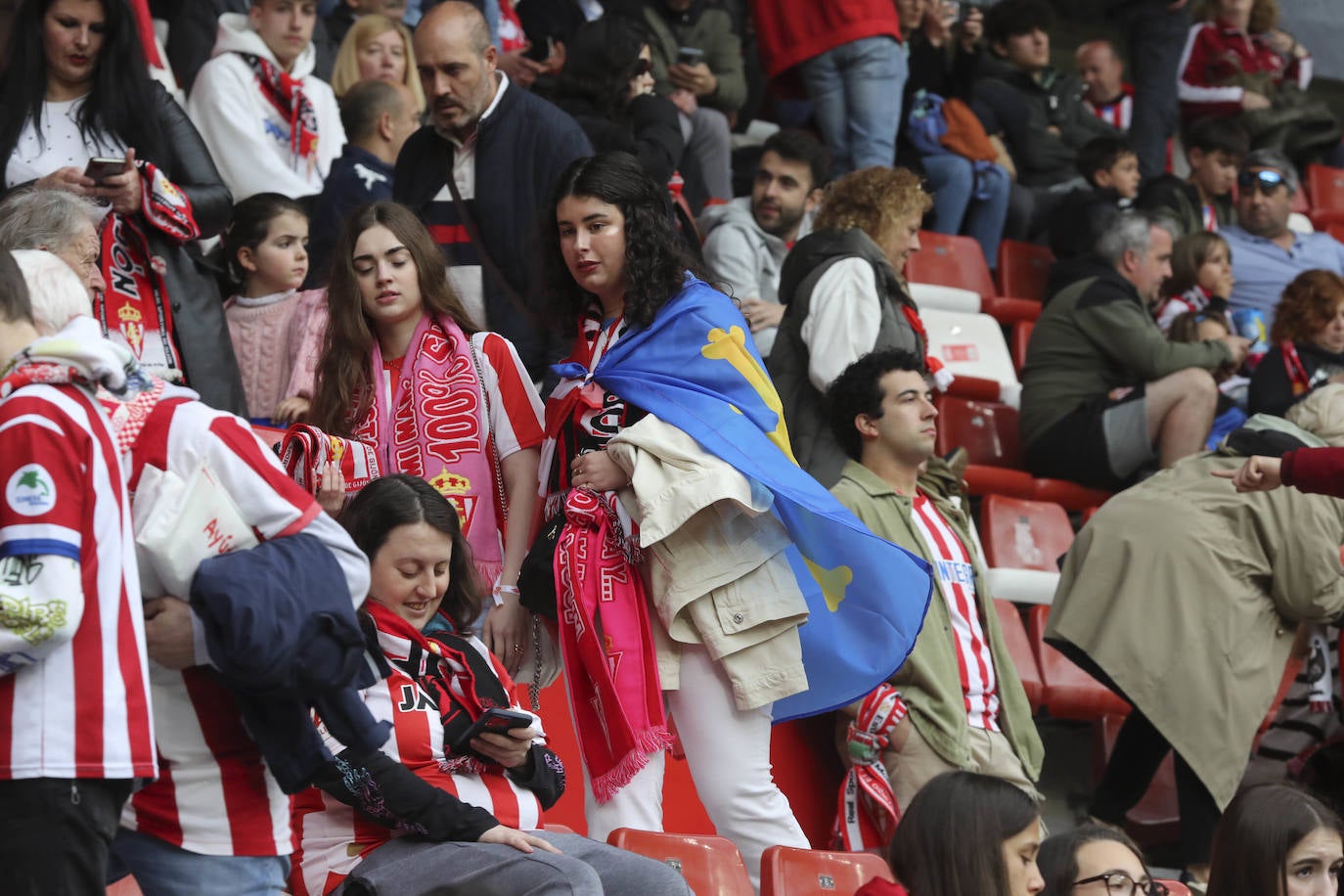 ¿Estuviste en El Molinón en el Sporting - Eibar? ¡Búscate!