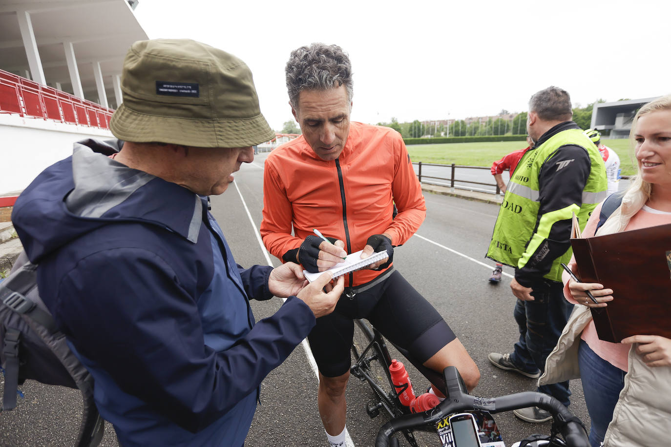 La Marcha Cicloturista de Gijón homenajea a Induráin