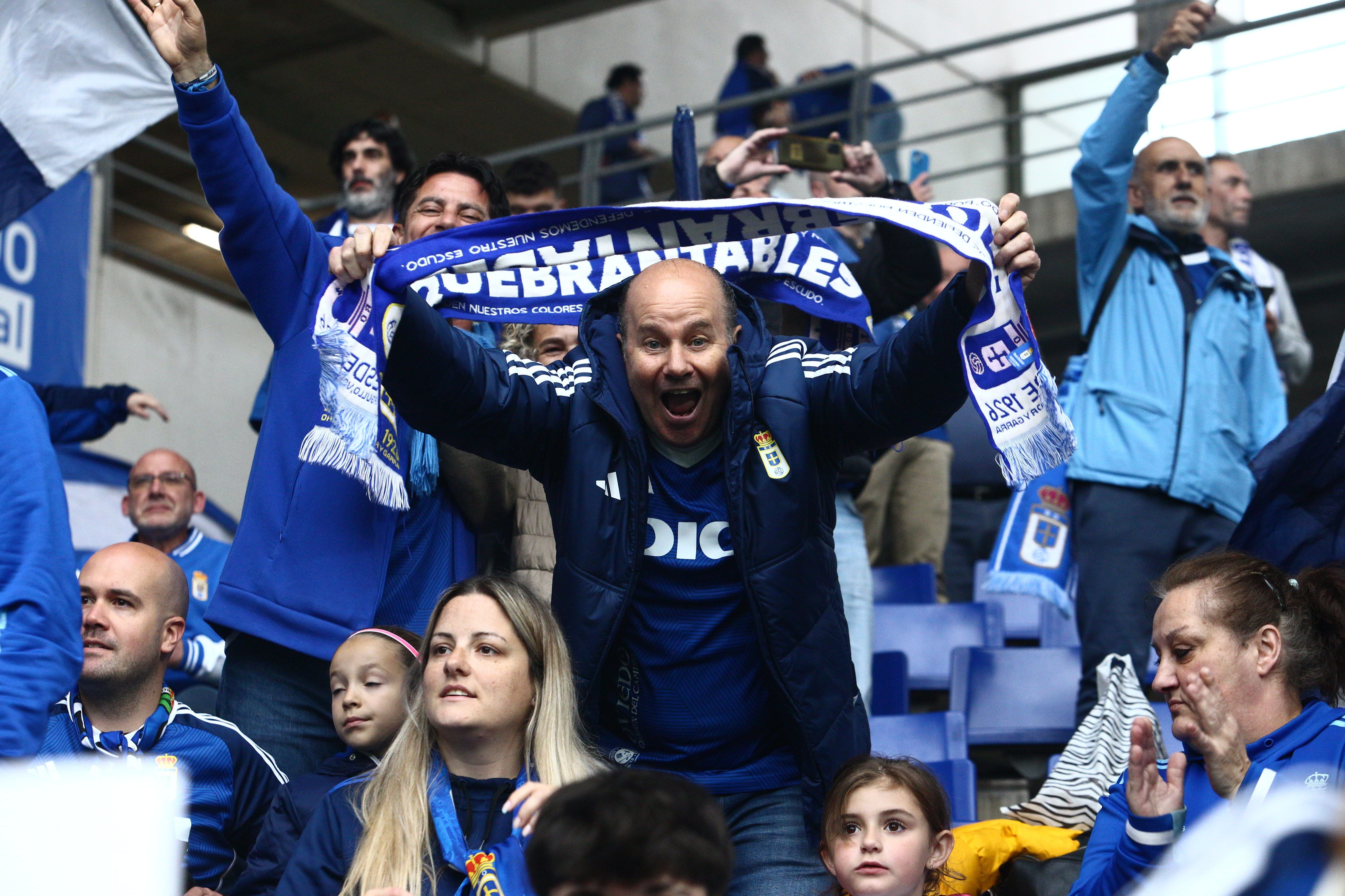 ¿Estuviste en el Real Oviedo - Andorra? ¡Búscate en las fotos!