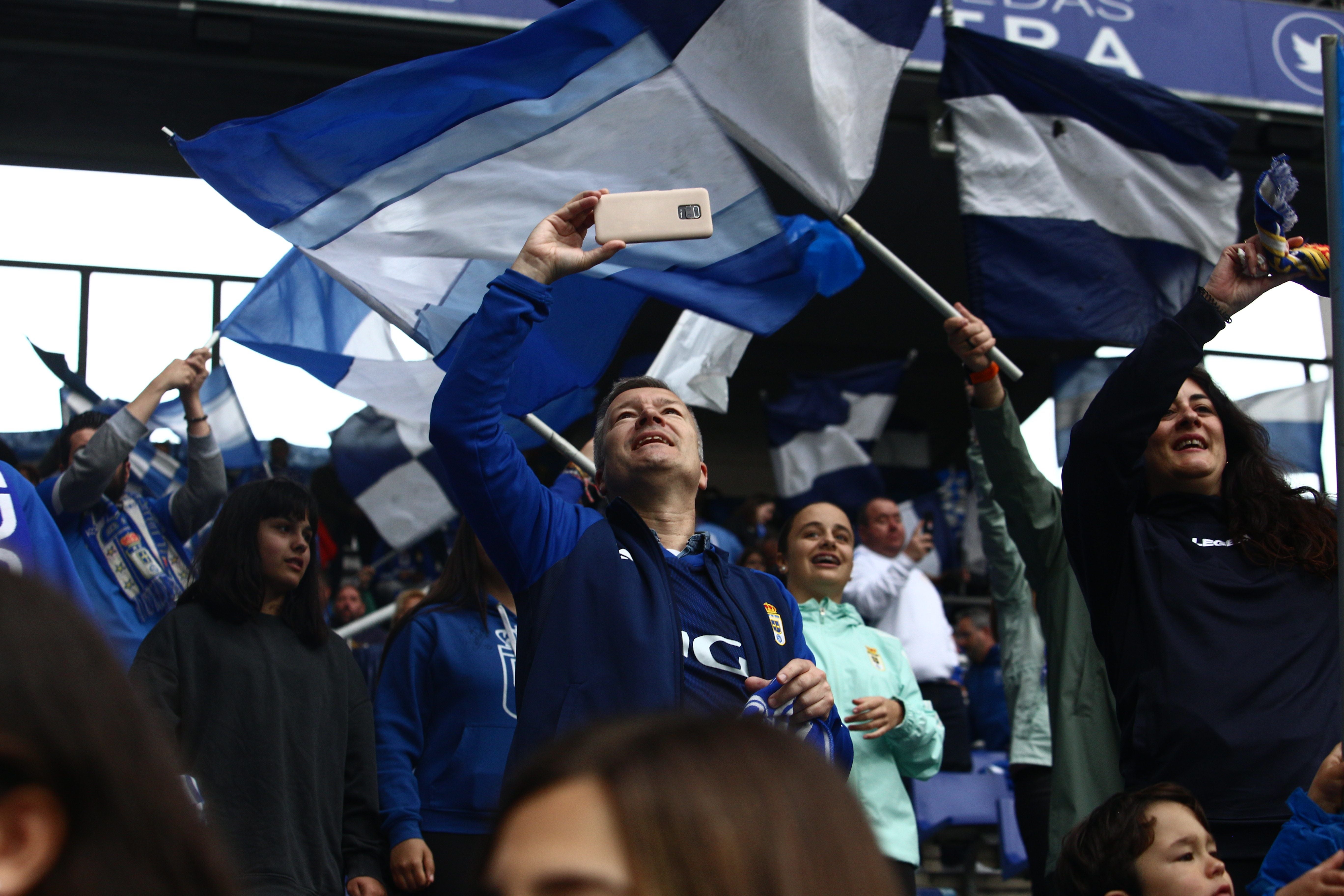 ¿Estuviste en el Real Oviedo - Andorra? ¡Búscate en las fotos!