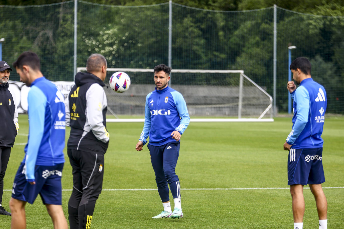 Entrenamiento del Real Oviedo del lunes 27 de mayo