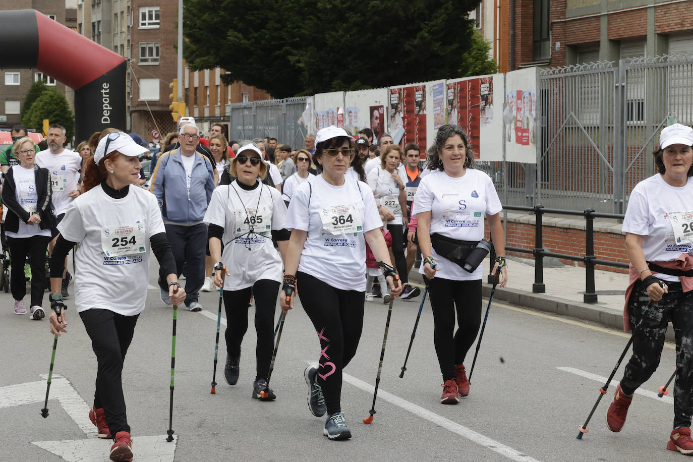 Medio millar de personas en la Carrera Popular Solidaria La Serena-El Llano en Marcha&#039;