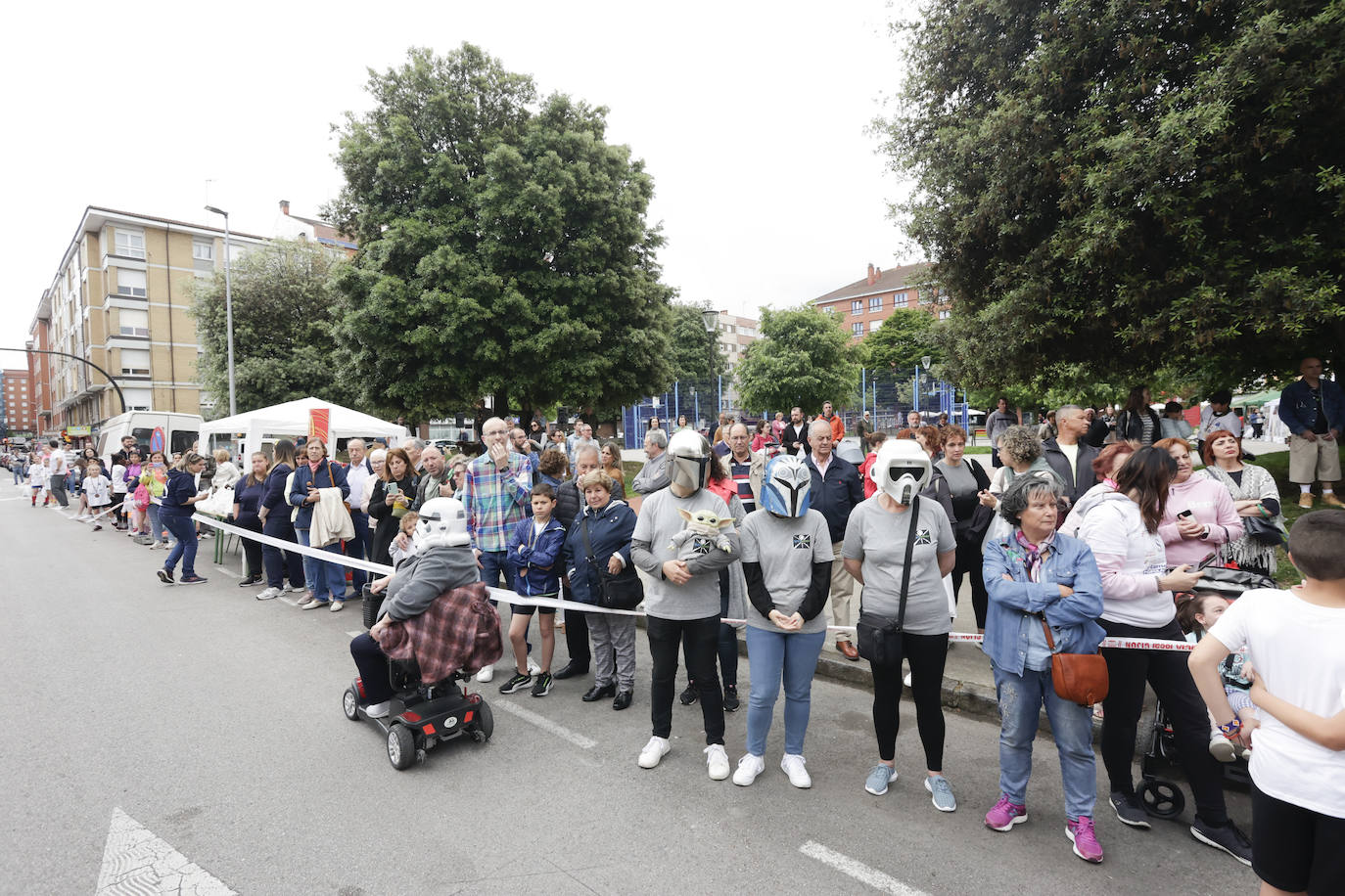 Medio millar de personas en la Carrera Popular Solidaria La Serena-El Llano en Marcha&#039;