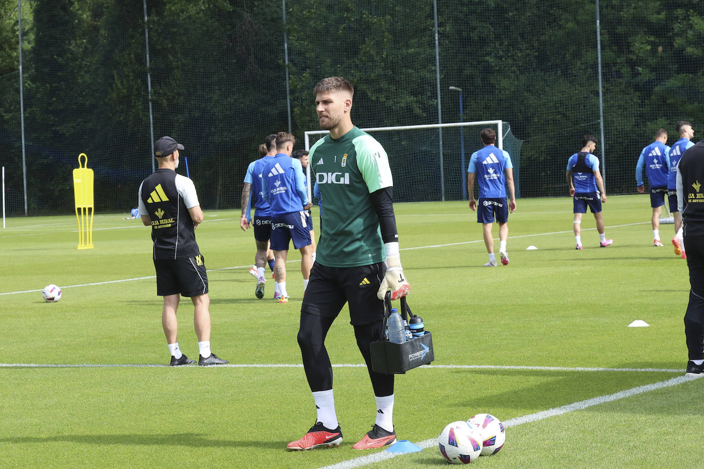 Así ha sido el primer entrenamiento del Oviedo para preparar el &#039;play off&#039; de ascenso