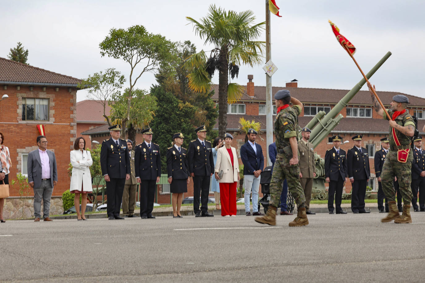 La BRILAT celebra con una parada militar el 58 aniversario de su creación