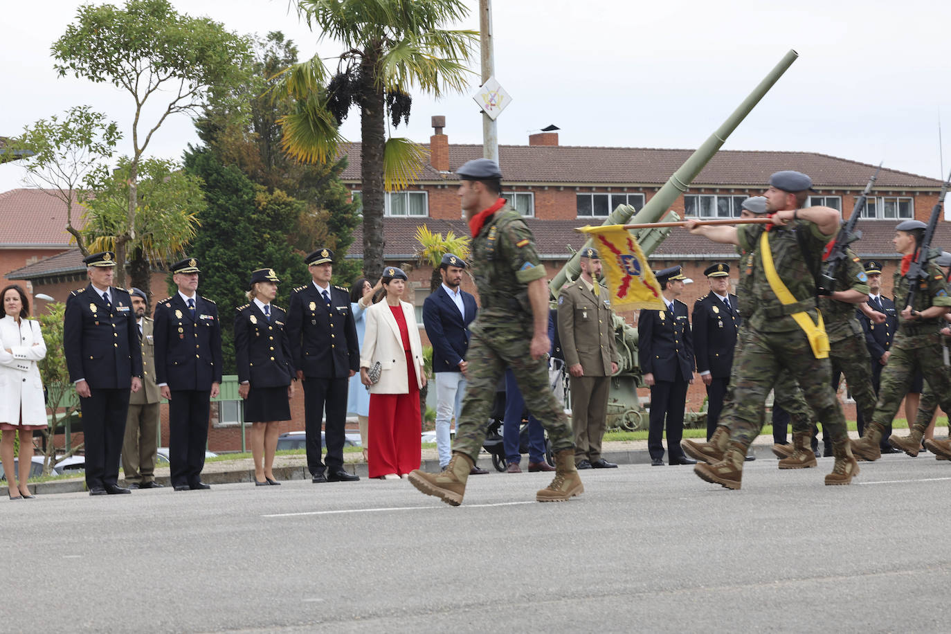 La BRILAT celebra con una parada militar el 58 aniversario de su creación