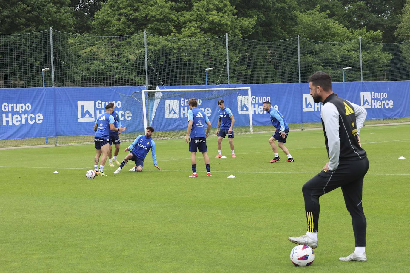 Último entrenamiento del Oviedo antes del primer partido del &#039;play off&#039;