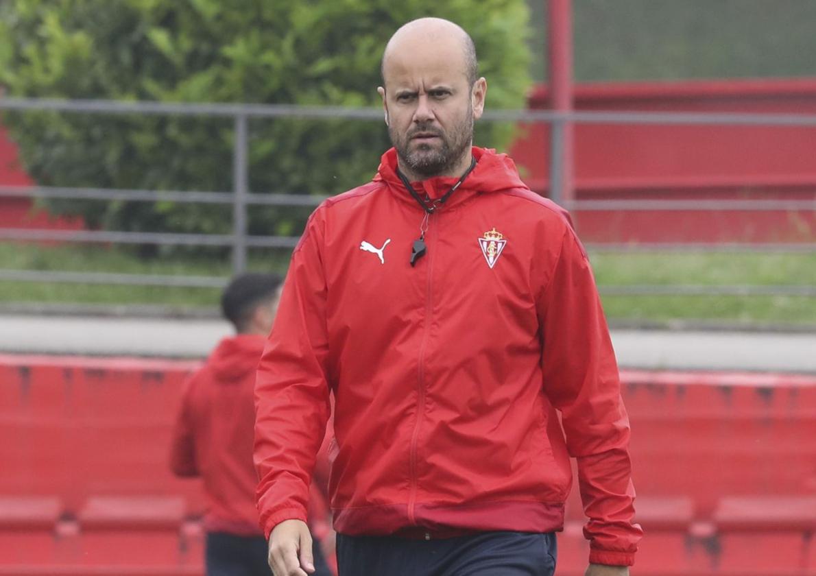 Miguel Ángel Ramírez, entrenador del Sporting.