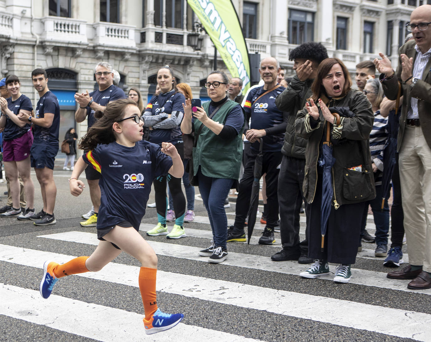 La Ruta 091 llena Oviedo de corredores