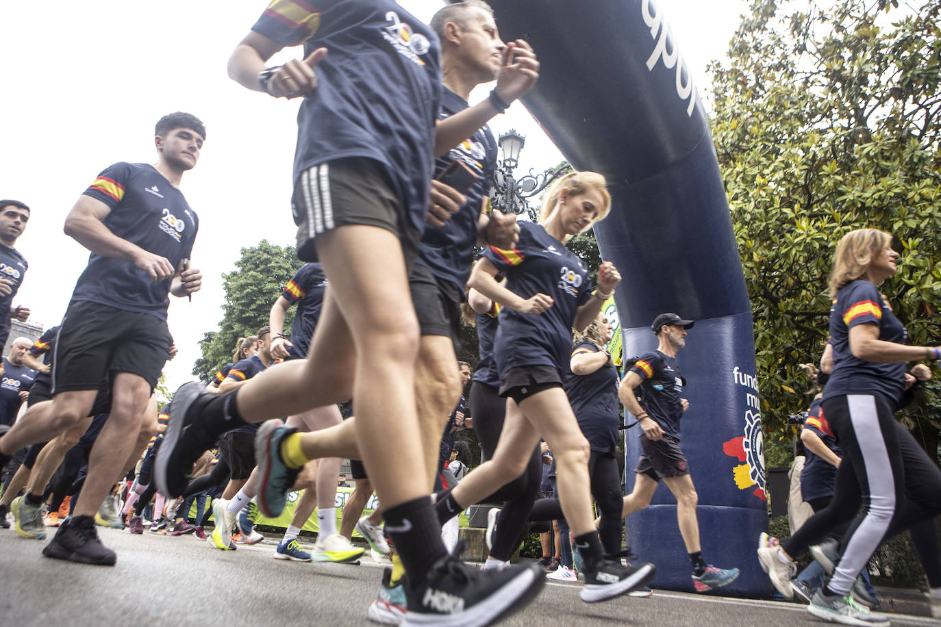 La Ruta 091 llena Oviedo de corredores