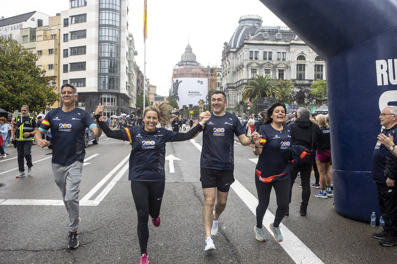 La Ruta 091 llena Oviedo de corredores