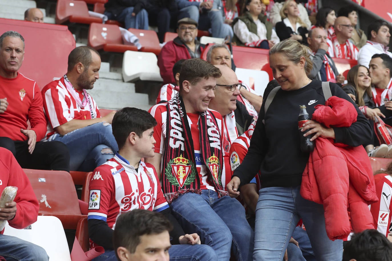 ¿Estuviste en el Sporting - Espanyol? ¡Búscate!