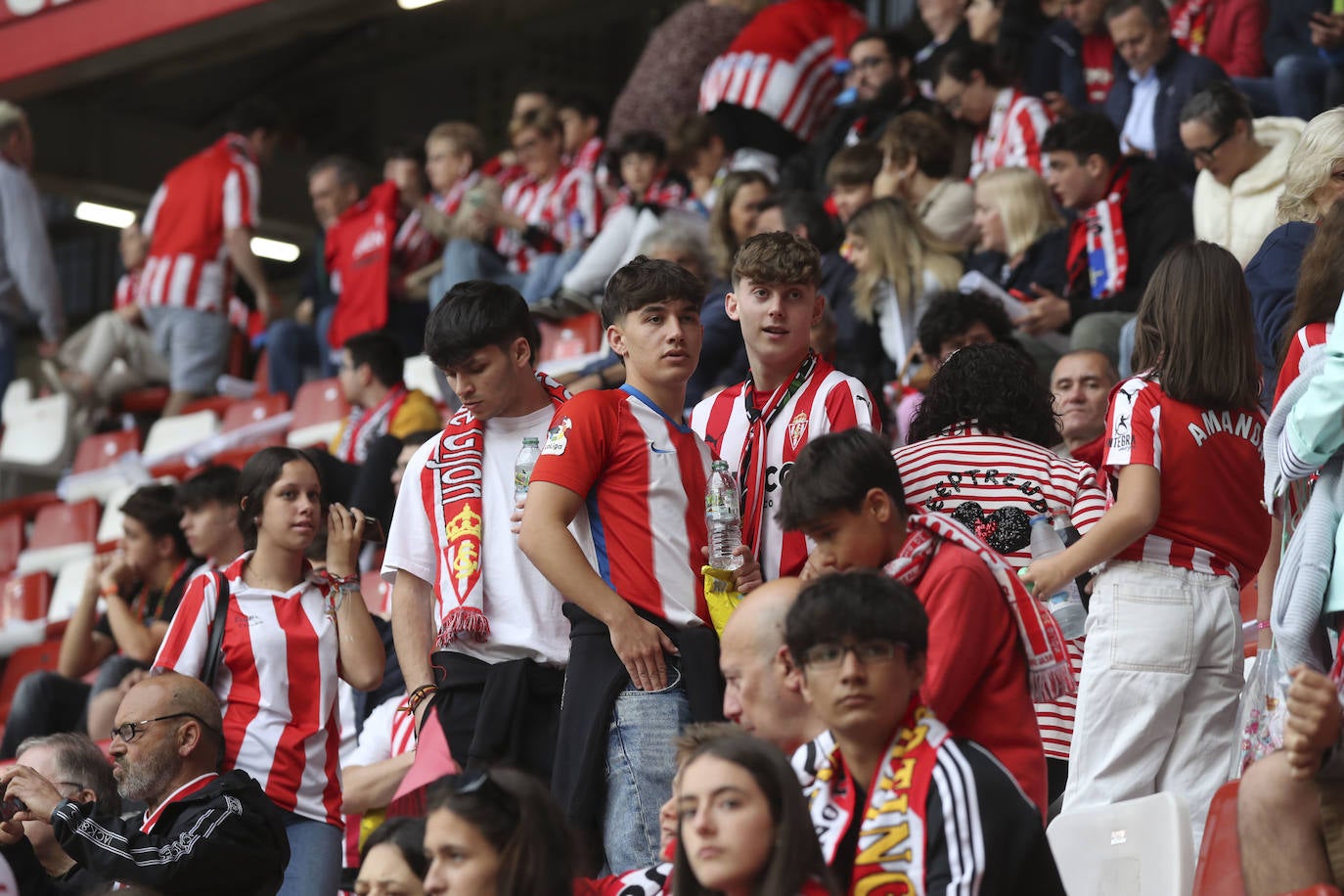 ¿Estuviste en el Sporting - Espanyol? ¡Búscate!