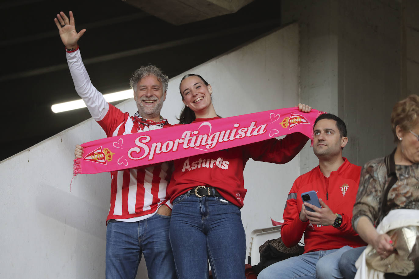 ¿Estuviste en el Sporting - Espanyol? ¡Búscate!